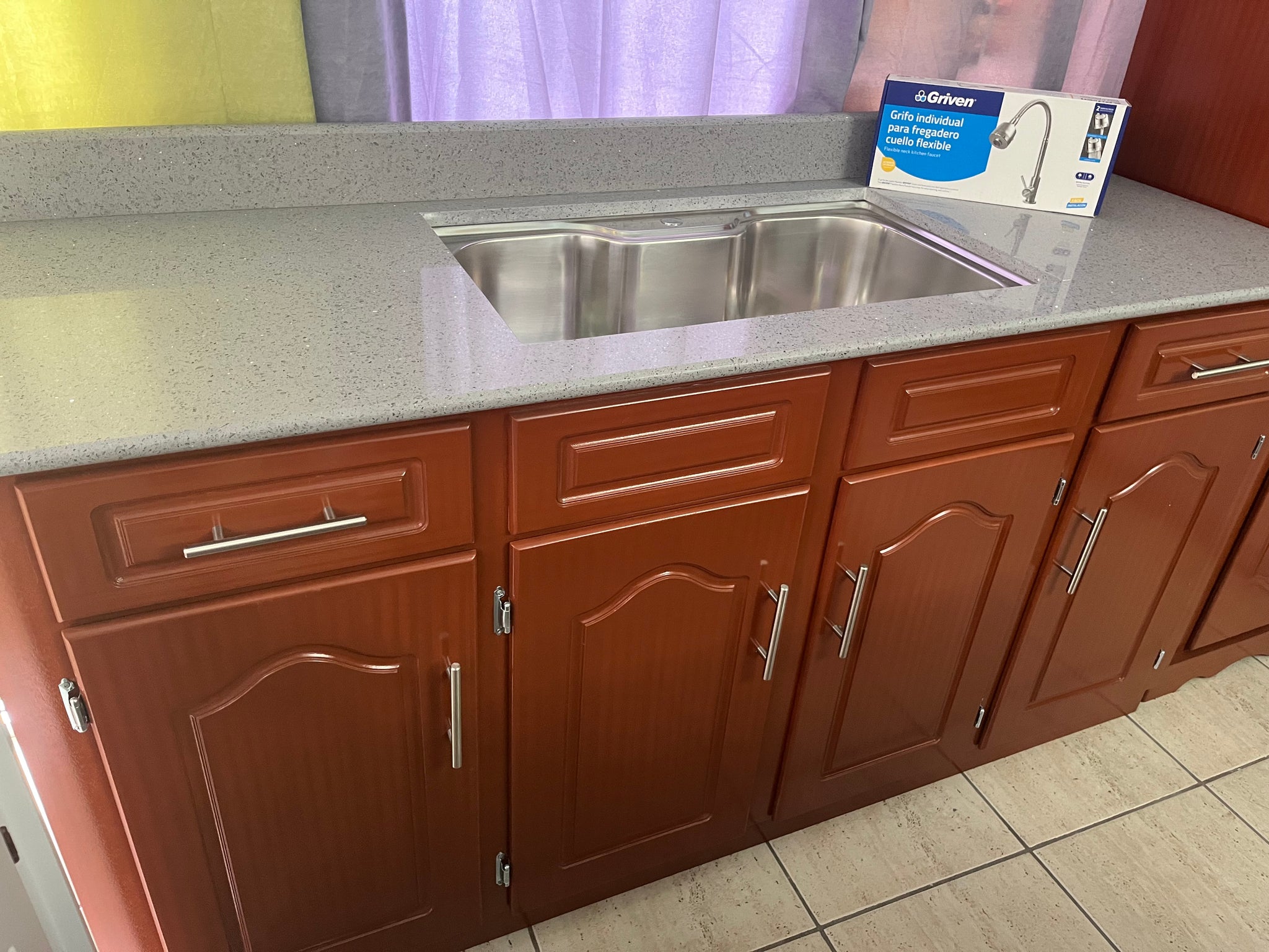 Sink Countertop- 6ft 7'' Quartz/ Granite- G/brown Stripe