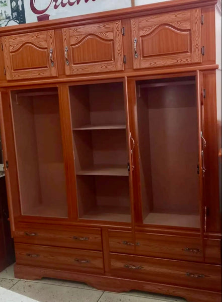 Wardrobe- 3door- GB Swirl